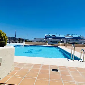 On The First Line Of The Sea With A View And Free Parking Apartamento Marbella